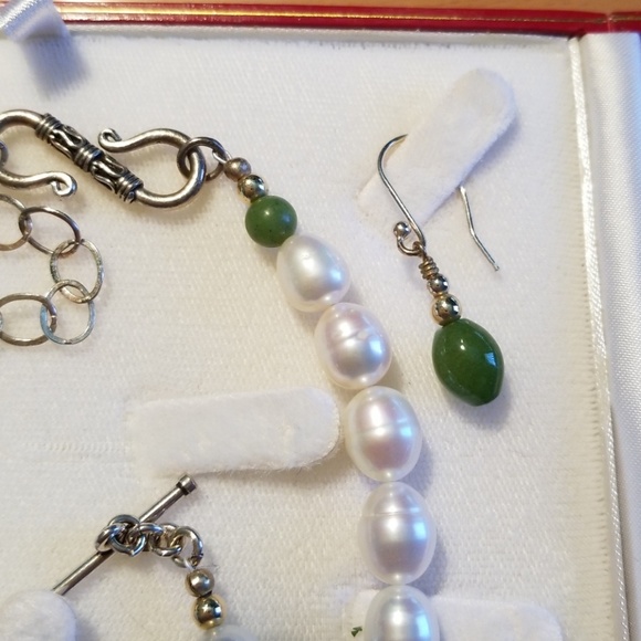 Necklace, bracelet, earrings - Picture 3 of 5